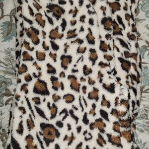 Leopard Print Fleece Blanket